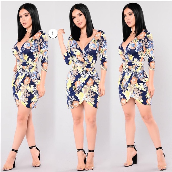 Fashion Nova Dresses & Skirts - Fashion Nova Women’s Dress Floral Mini Size M